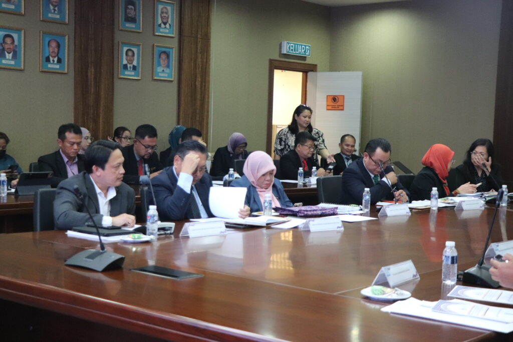 MESYUARAT SUSULAN ISU-ISU LAPORAN AUDIT NEGERI BERSAMA KETUA PENGARAH PERKHIDMATAN AWAM NEGERI (KPPAN)